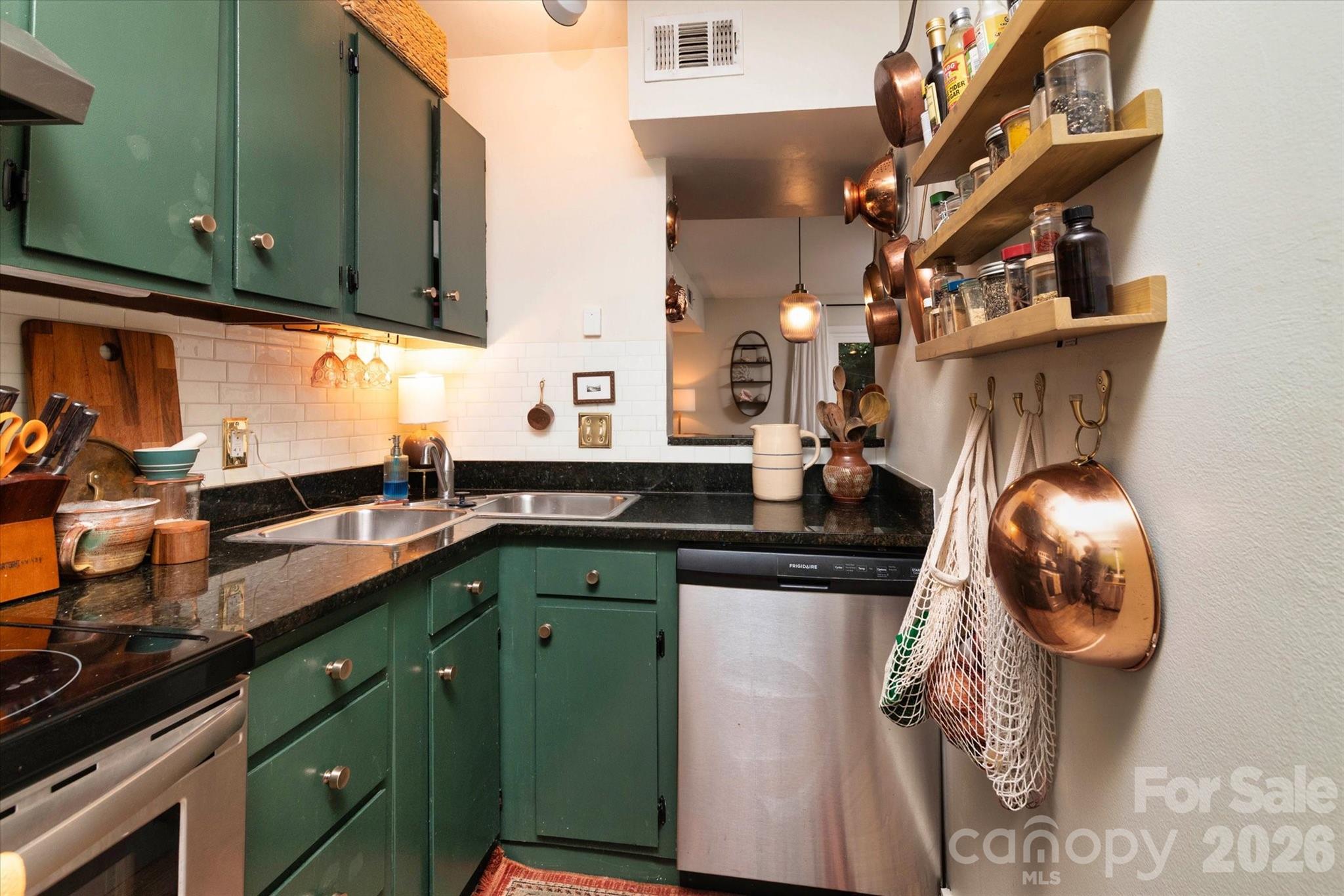 Walker Woods - Residential