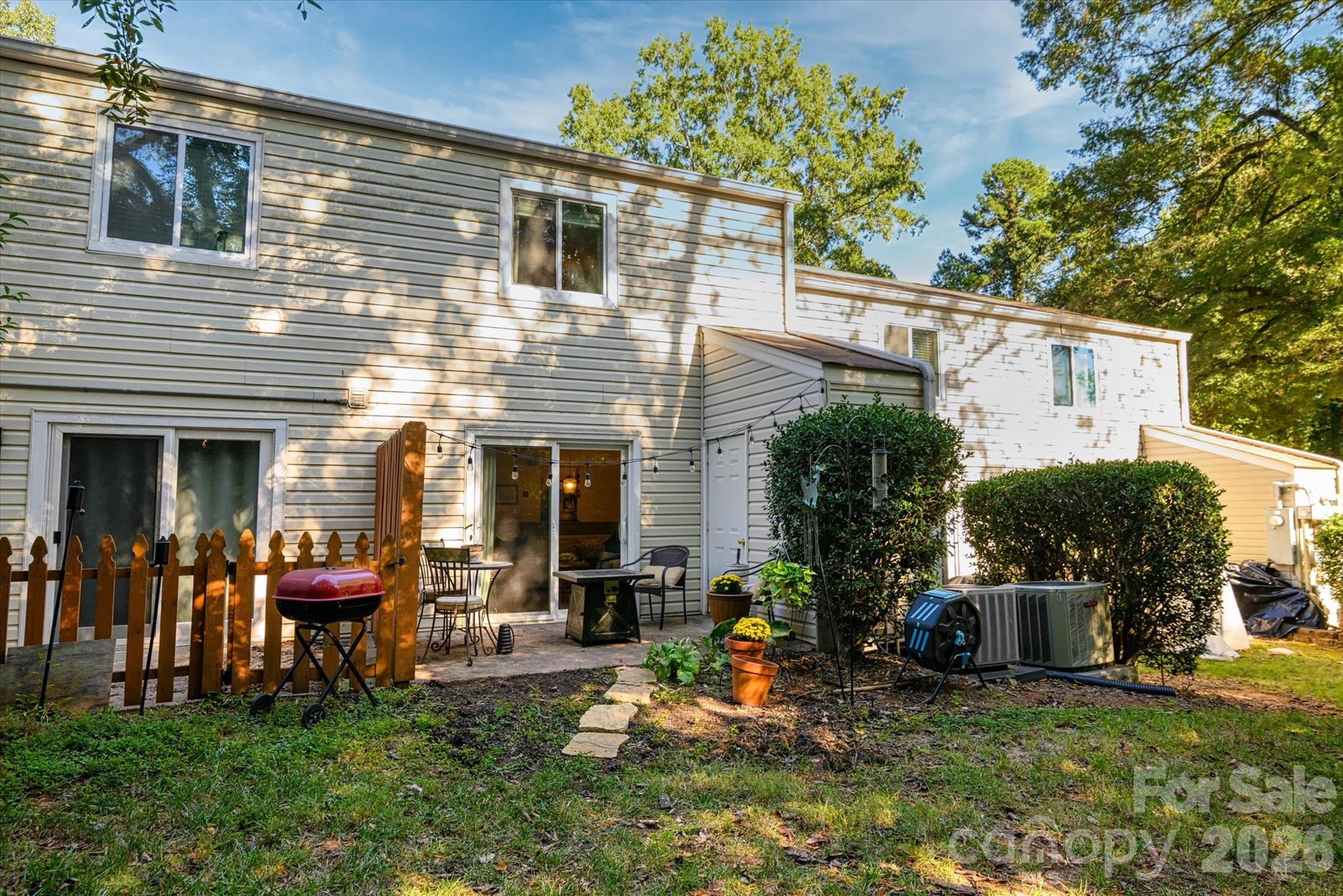 Walker Woods - Residential