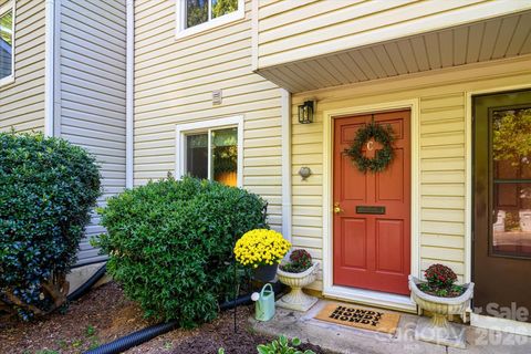 951 Hollywood Street C Charlotte NC 28211