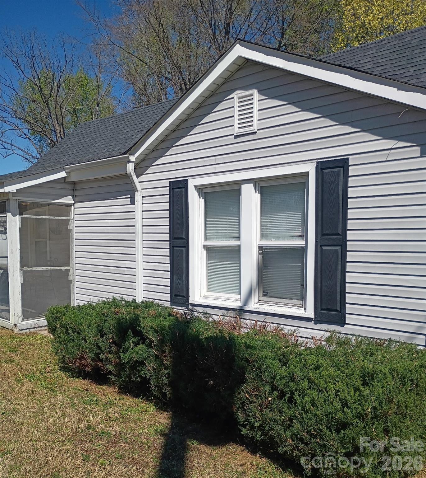 707 Oakshade Avenue 51