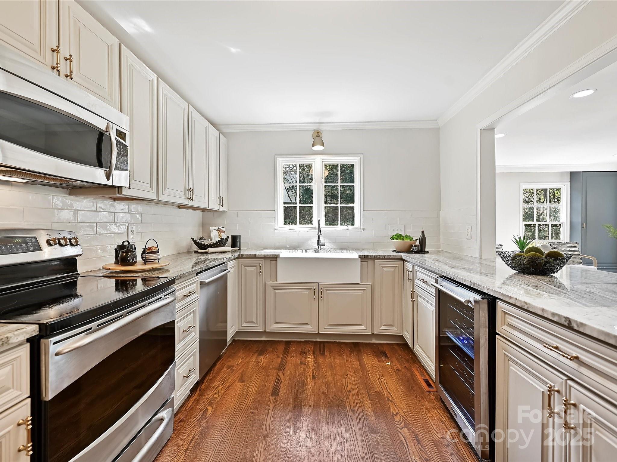 Barclay Downs - Residential