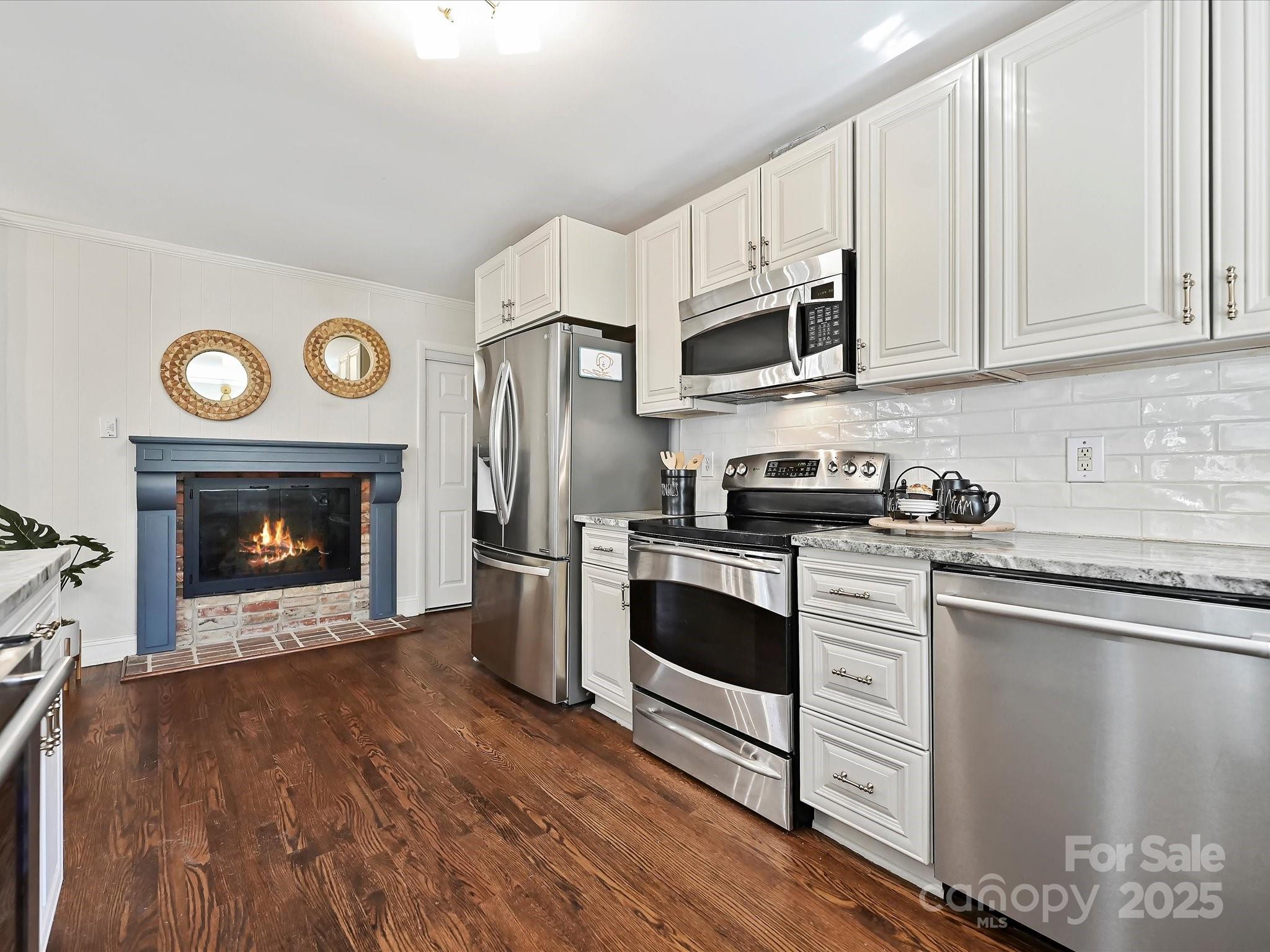 Barclay Downs - Residential