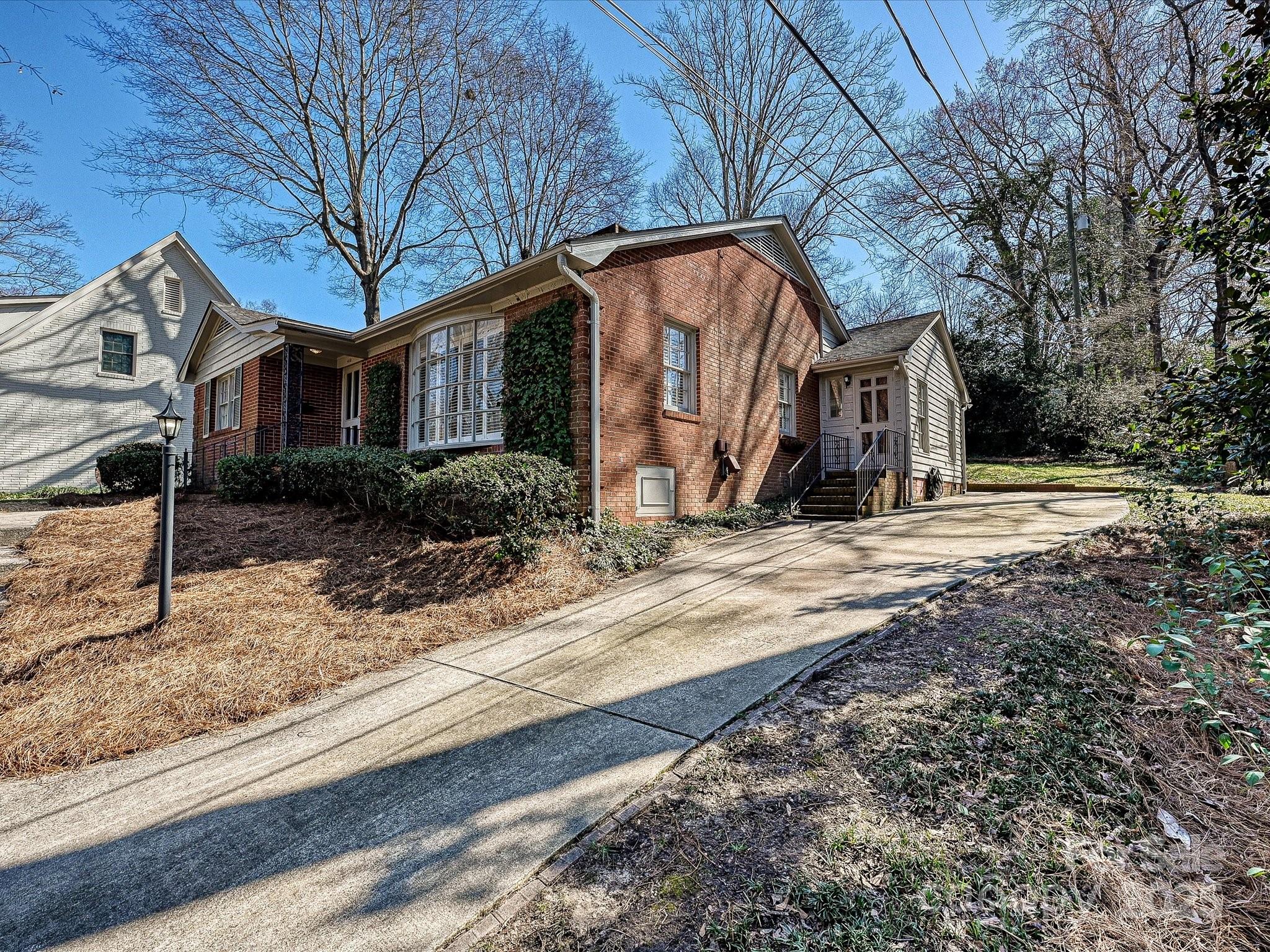 Barclay Downs - Residential