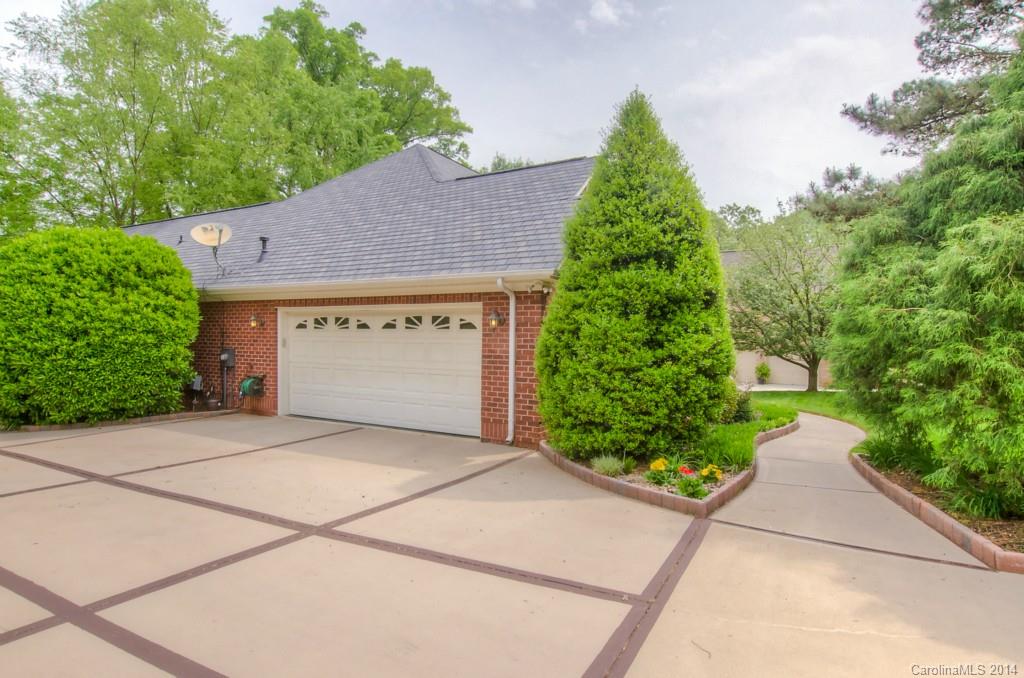 Regent Park - Residential