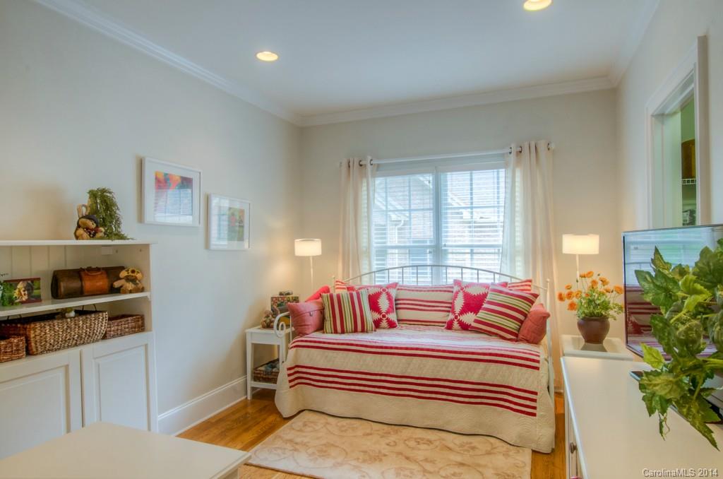 Regent Park - Residential