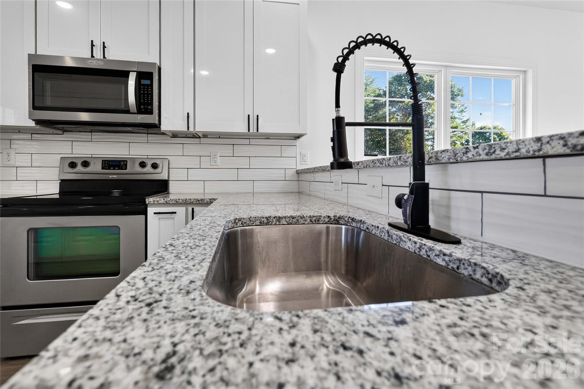 2110 Pinnacle View Drive