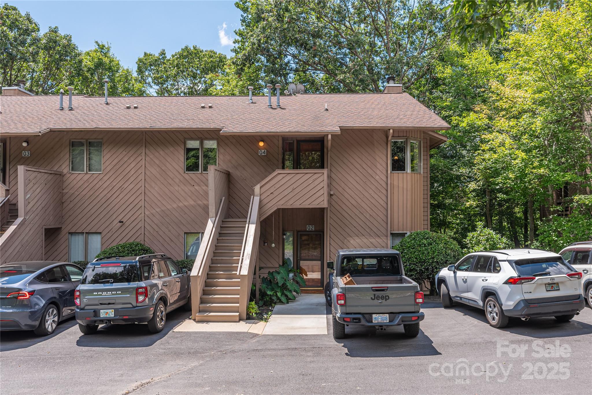 305 Piney Mountain Drive Q4