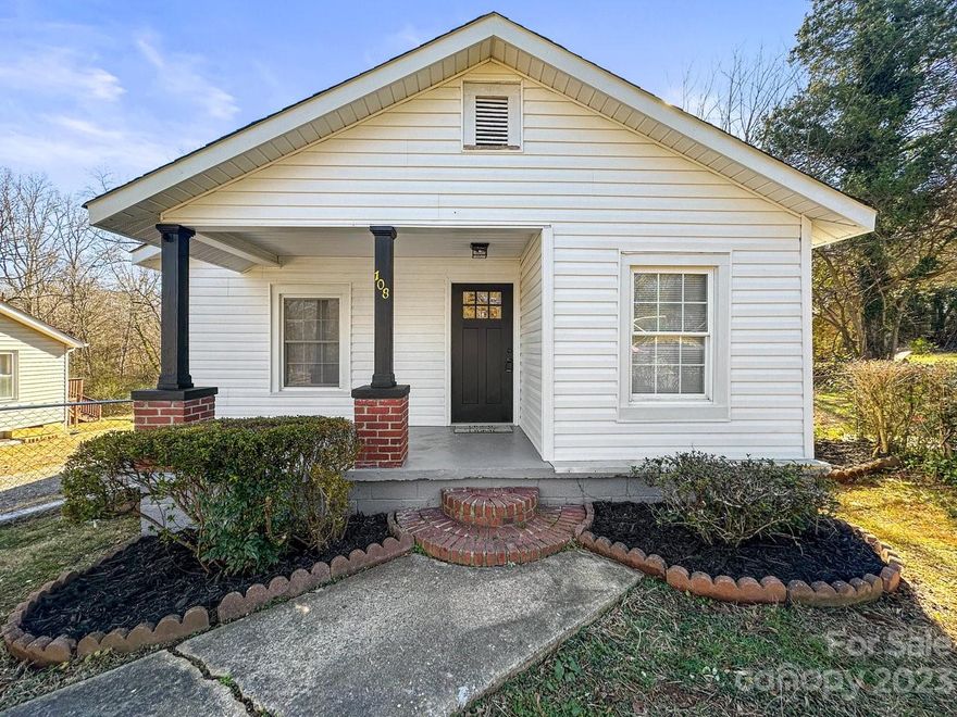 SELLER TO PAY UP TO $10K In CLOSING COST!  Welcome to this delightful 3 bedroom, 1-bathroom gem nestled in the vibrant community of Gastonia, NC. This home, a perfect blend of comfort and convenience, offers a unique opportunity for those seeking a cozy lifestyle. Step inside to discover a warm and inviting living space. The living room, with its ample natural light, sets the tone for a home that feels both spacious and intimate.The kitchen, practical yet charming. Its efficient layout maximizes space without sacrificing functionality. Each bedroom is a tranquil retreat, promising restful nights and peaceful mornings. The shared bathroom is well-appointed, ensuring everyday convenience. Outside, the property boasts a serene backyard, perfect for weekend relaxation or hosting friends and family. Located just moments away from local shopping, dining, and entertainment options. Plus, it's a short drive to the heart of Charlotte, NC. Seller Is Offering $3000 incentive for. Closing Cost