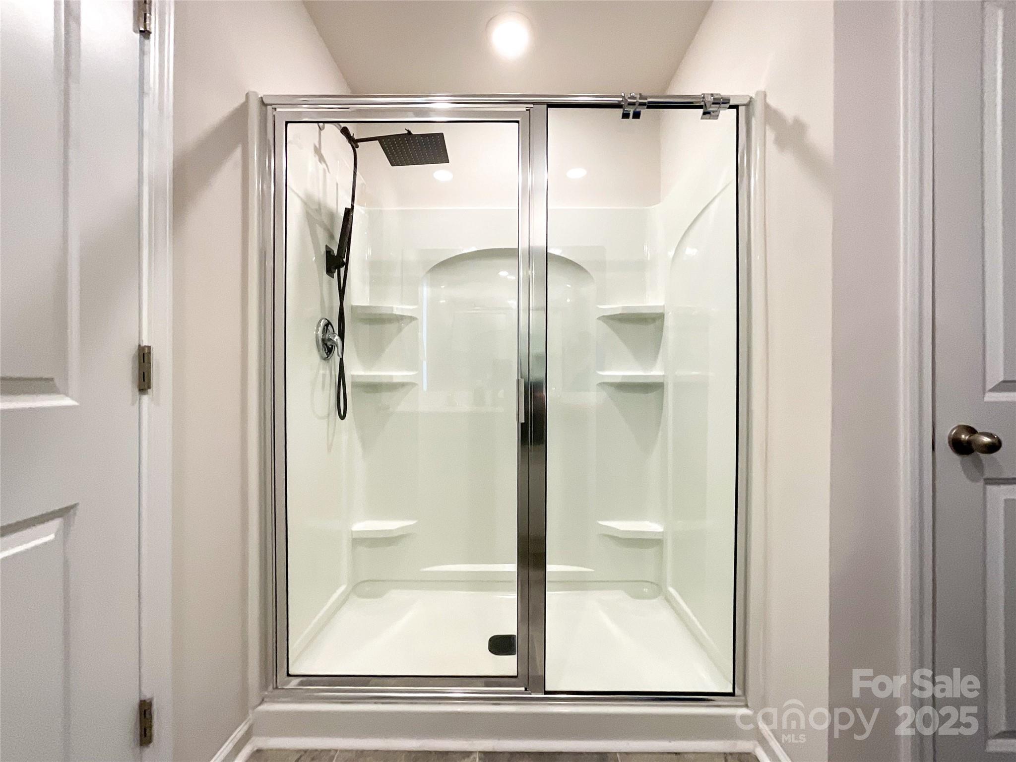 NOLEN FARM - Residential