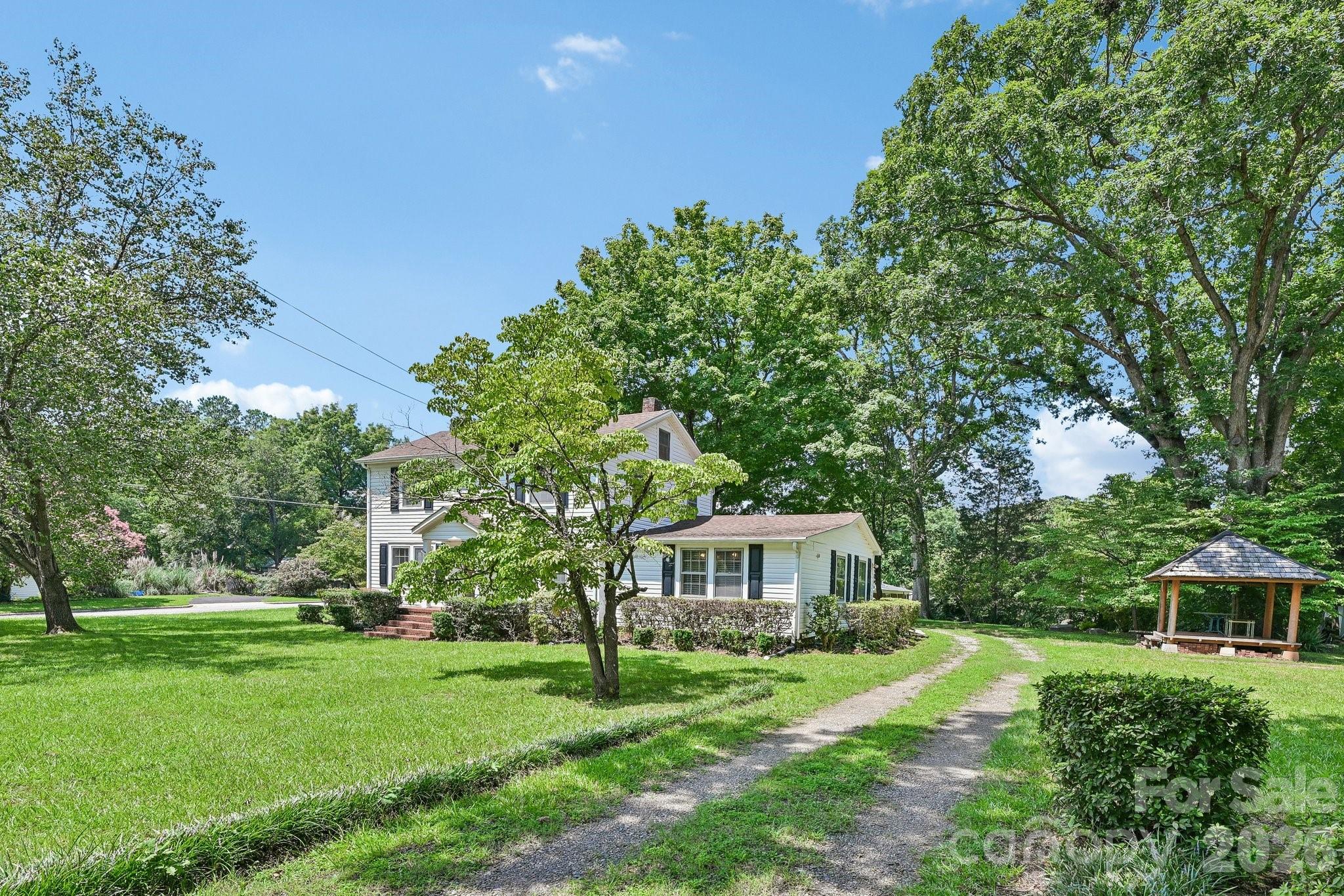305 E Church Street