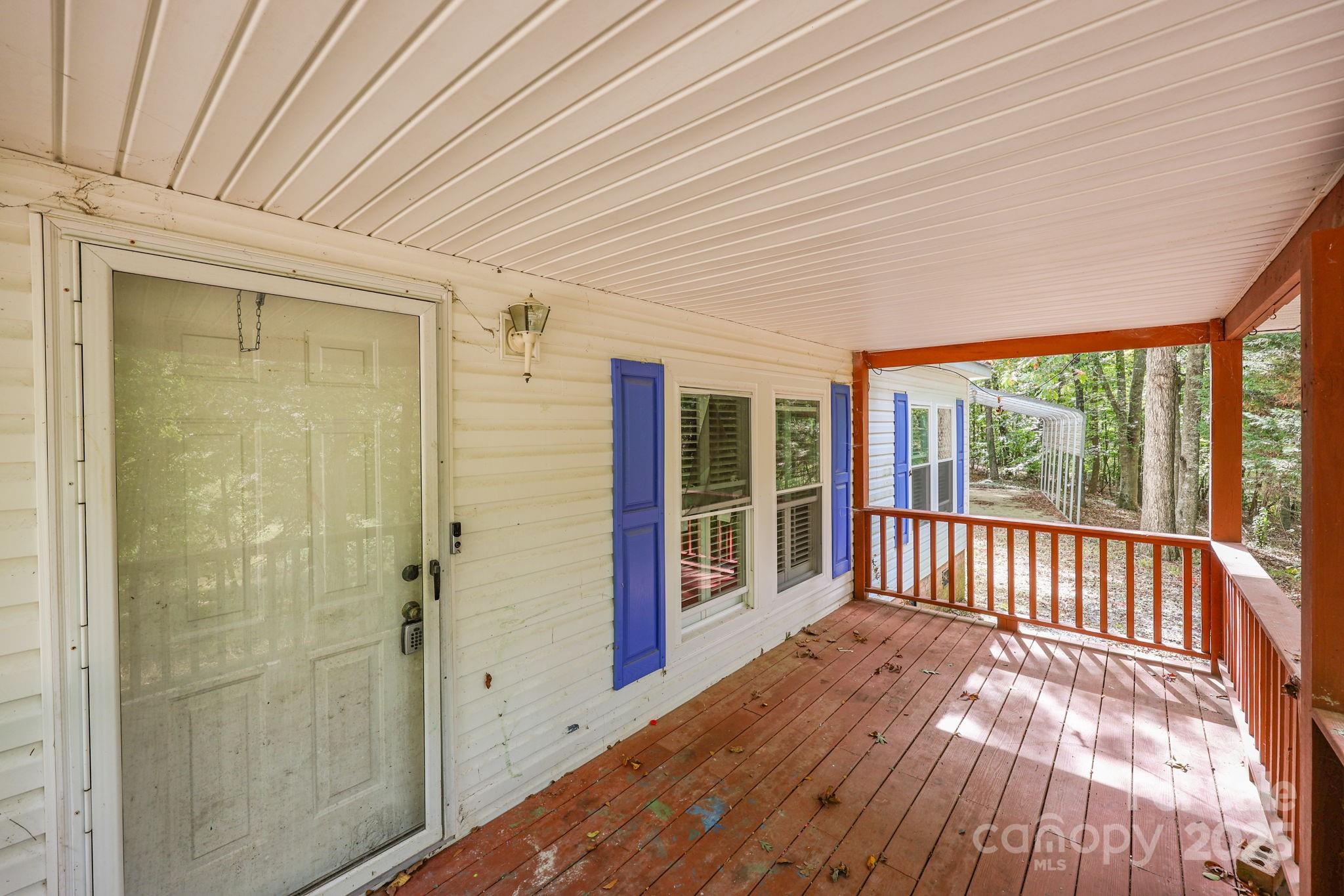 38692 Smoke Ridge Road