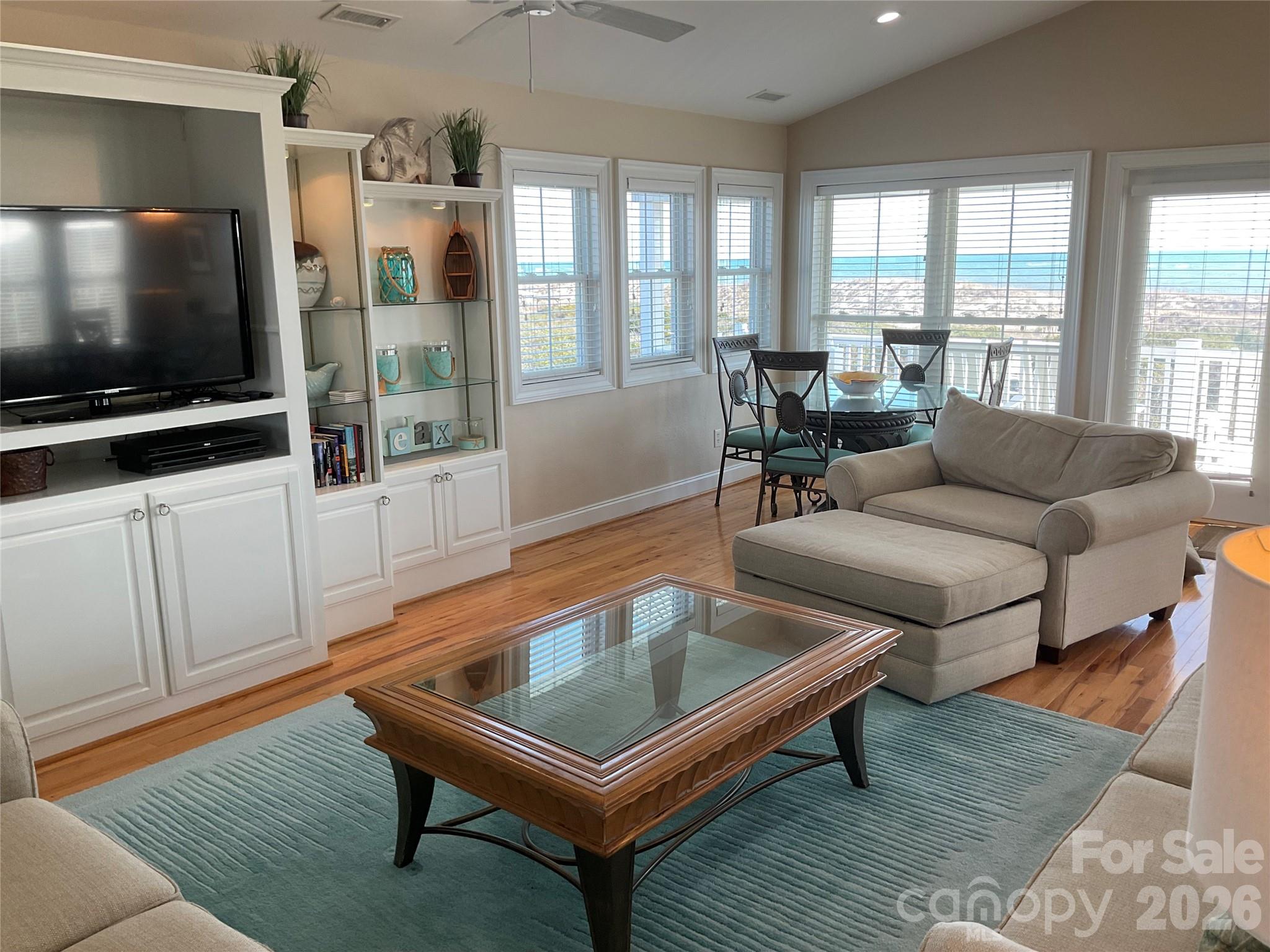 Dunescape - Residential