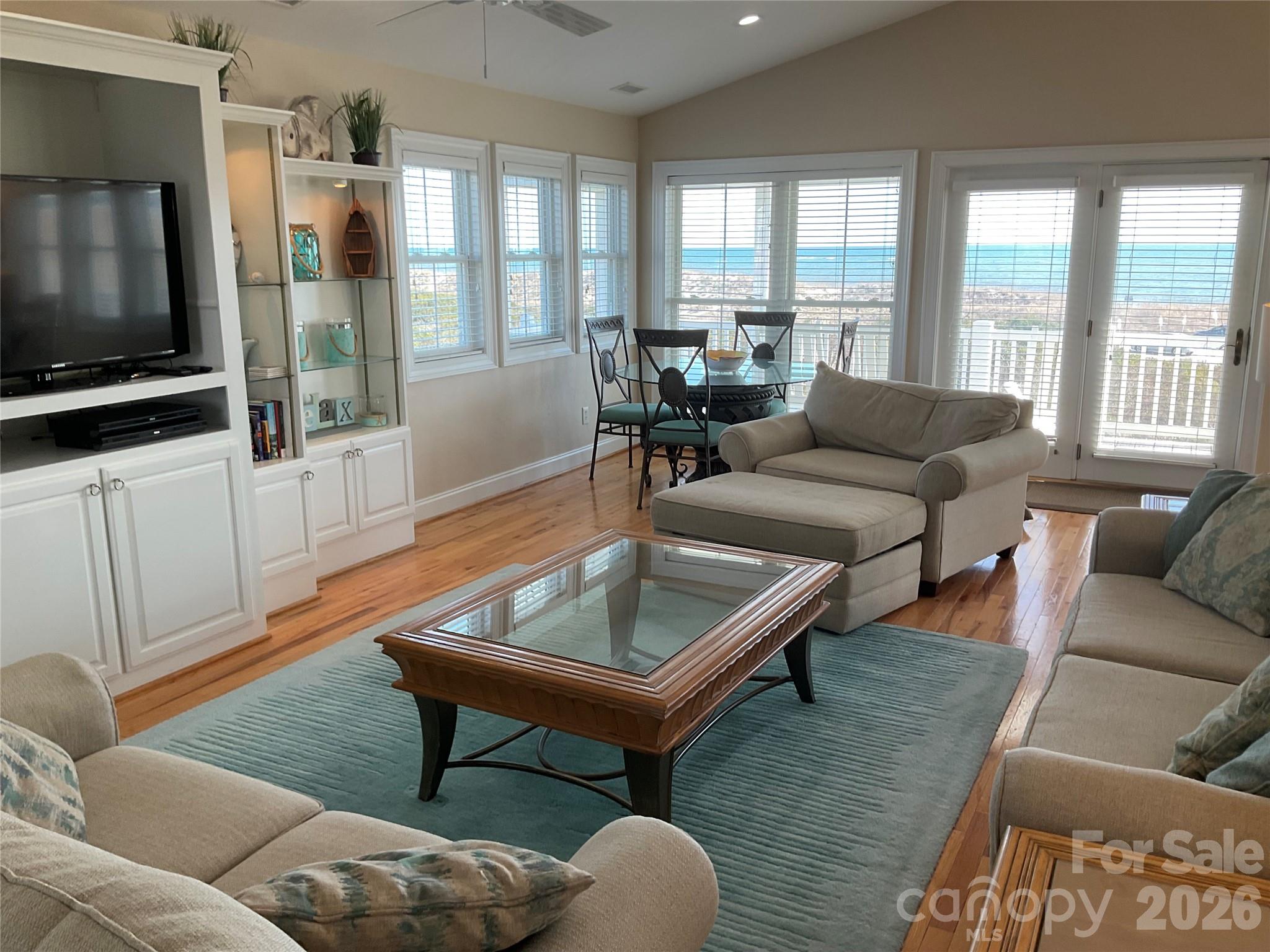 Dunescape - Residential