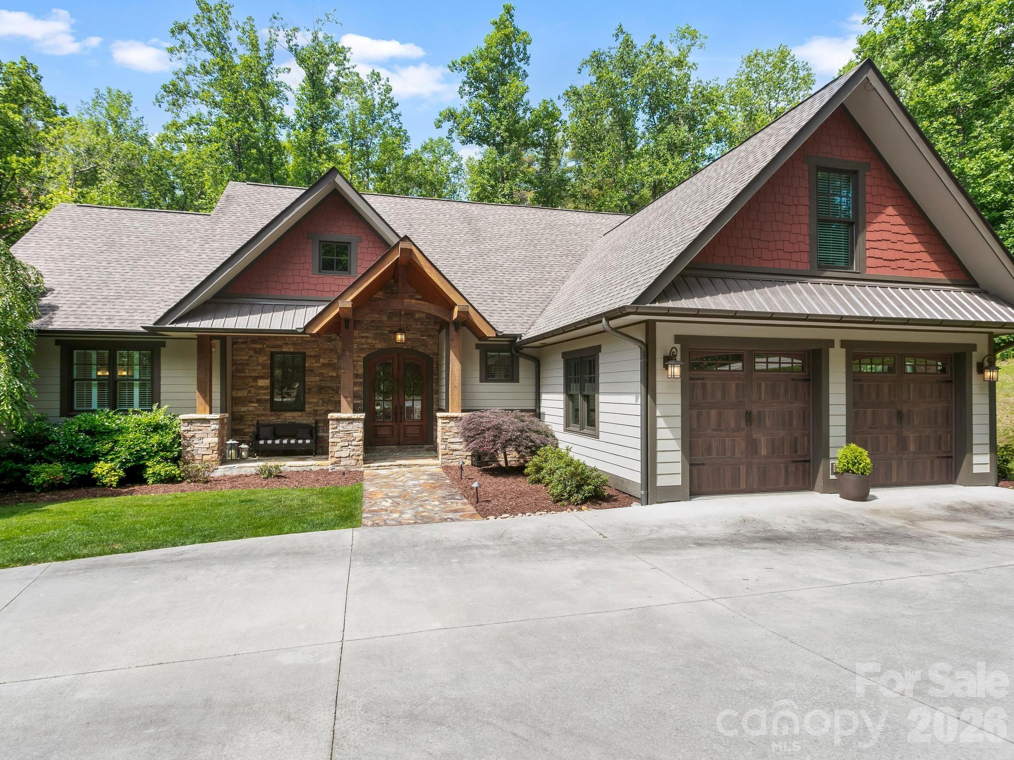 80 Highlander Falls Way