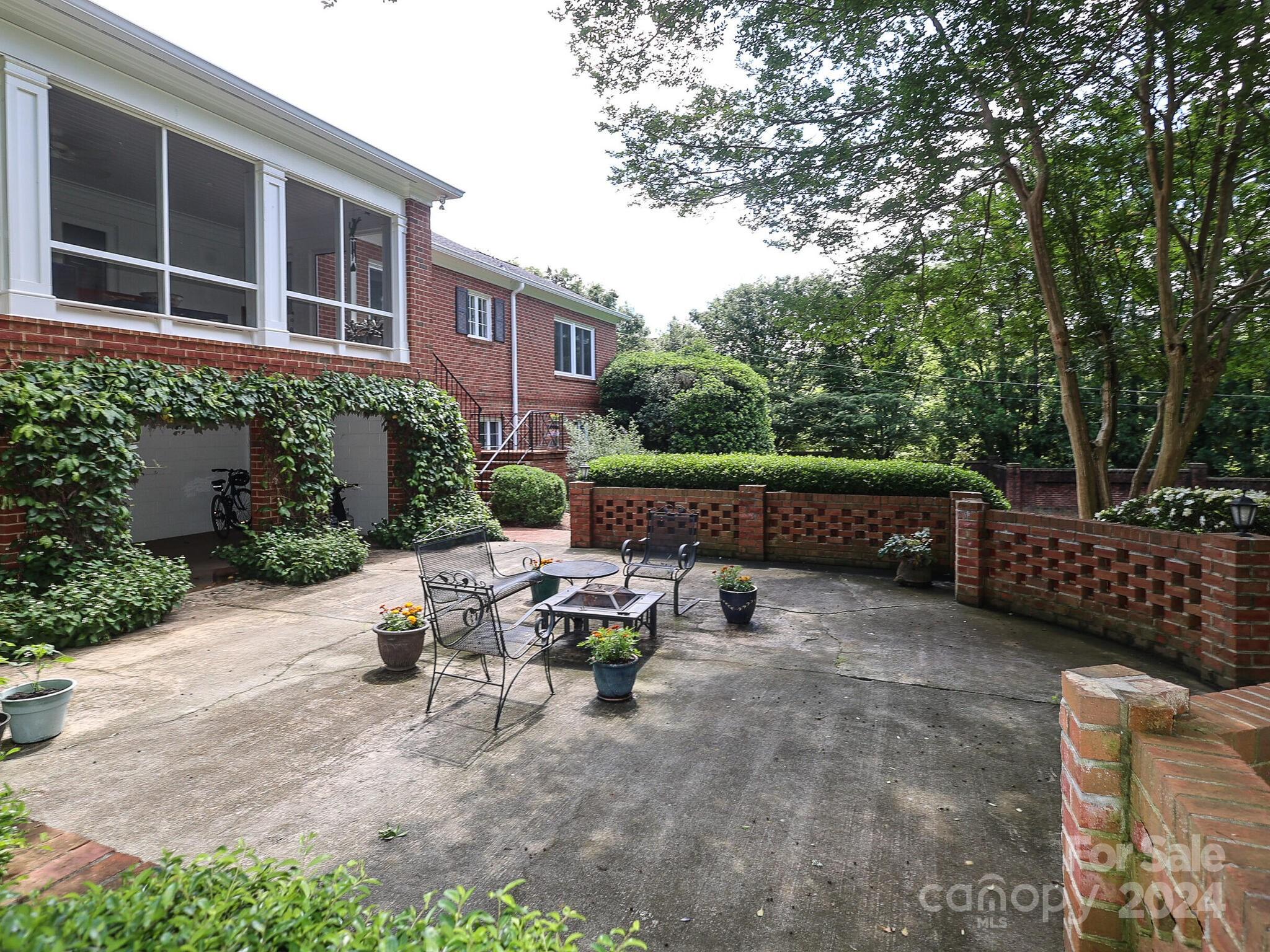 Pellyn Wood - Residential