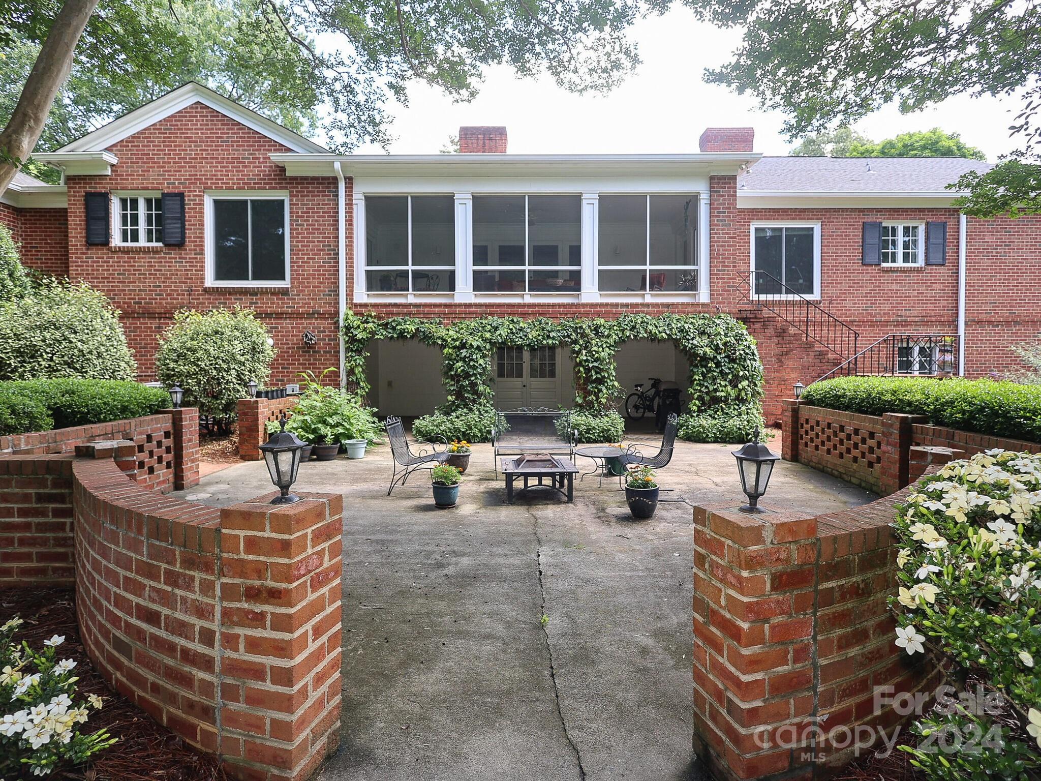 Pellyn Wood - Residential