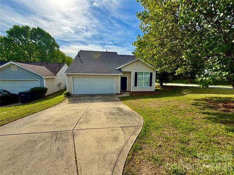 1938 Sunset Village Drive Charlotte NC 28216