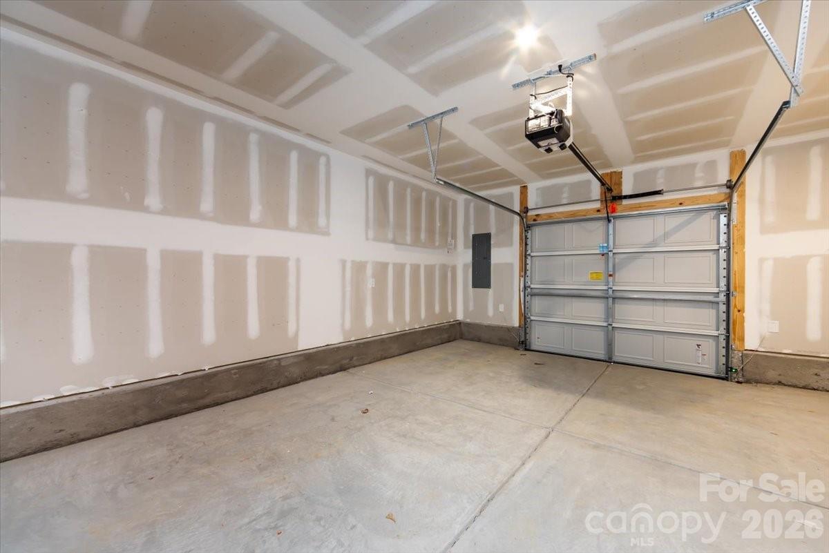 Context at Oakhurst - Residential