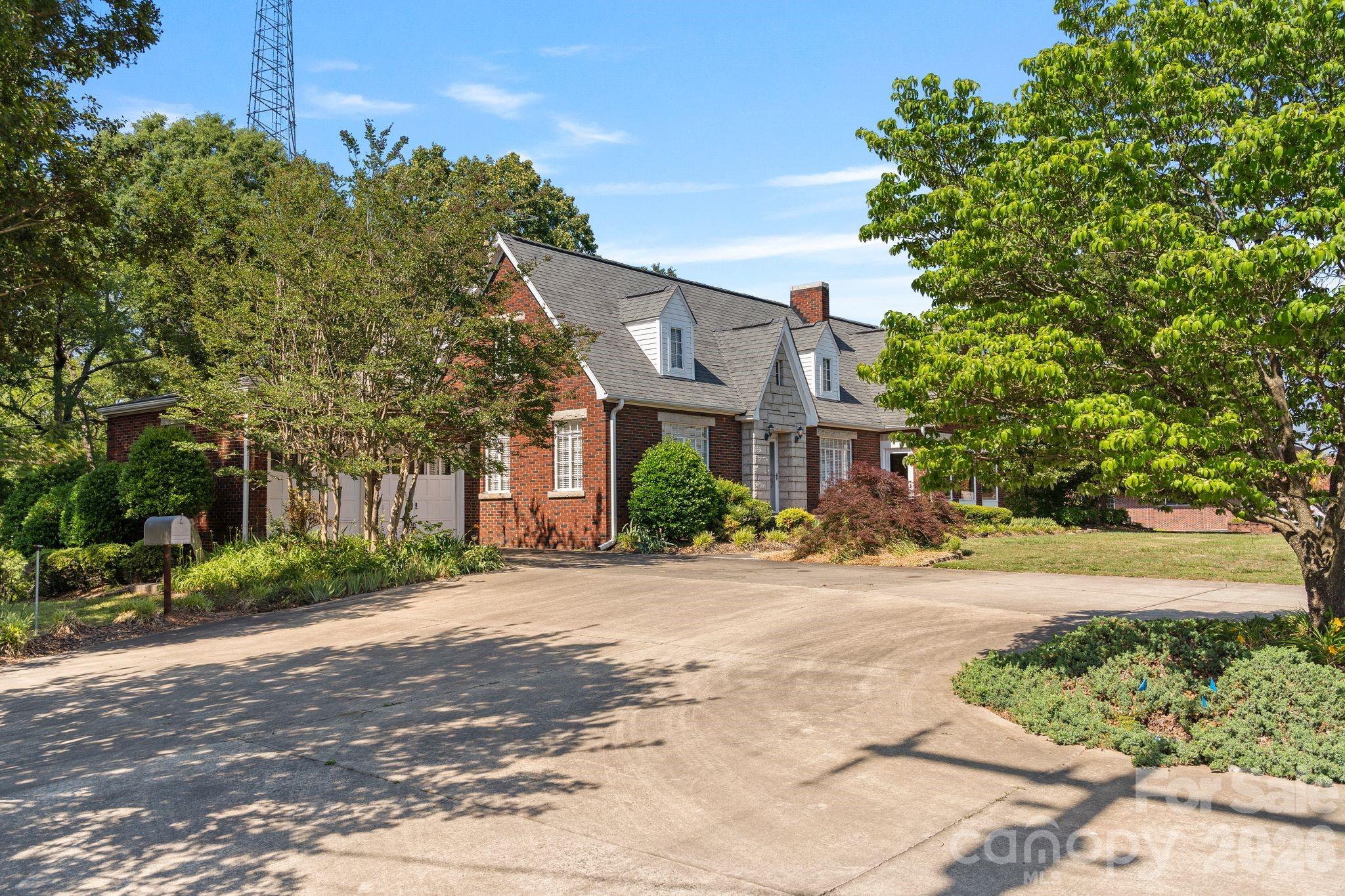 4255 NC Hwy 24/27 Highway E