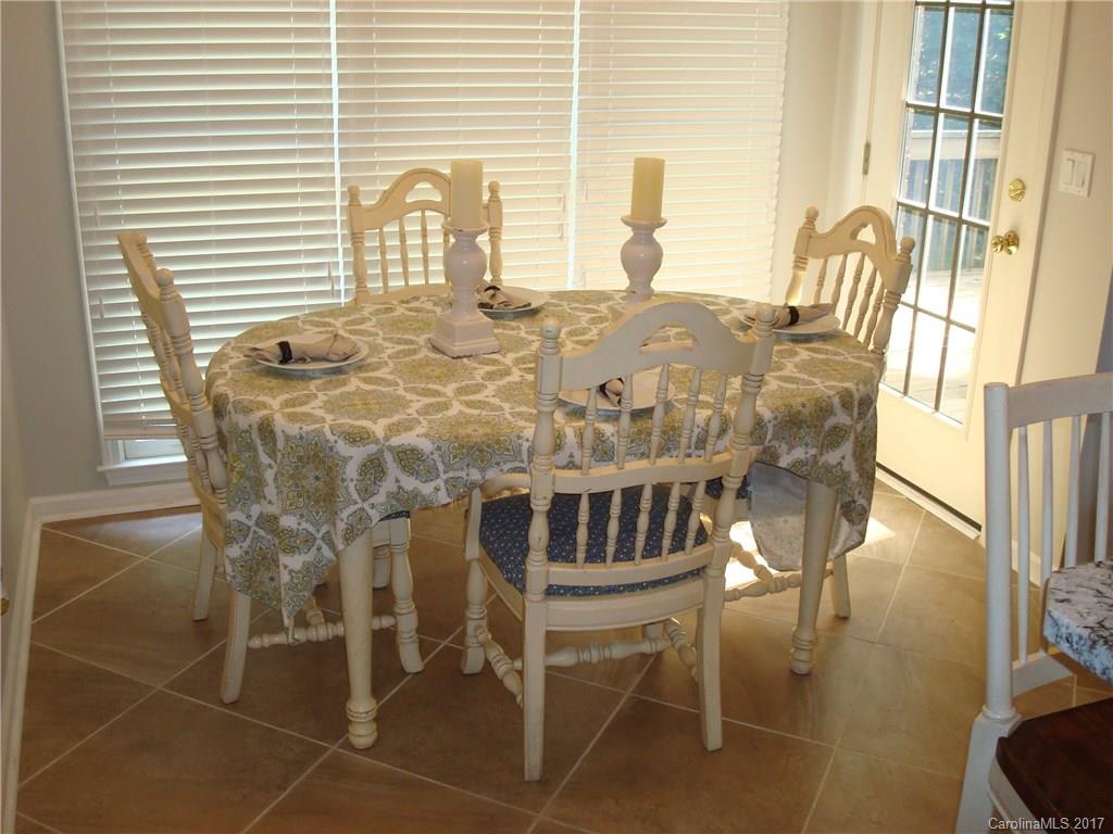 Laurel Ridge - Residential