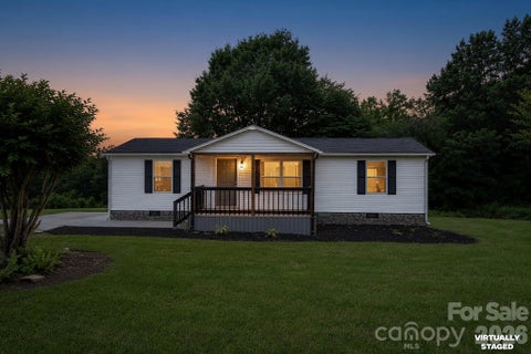 Photo of 3532 4th Avenue Lane NE, Conover, NC 28613 (MLS # 4396463)