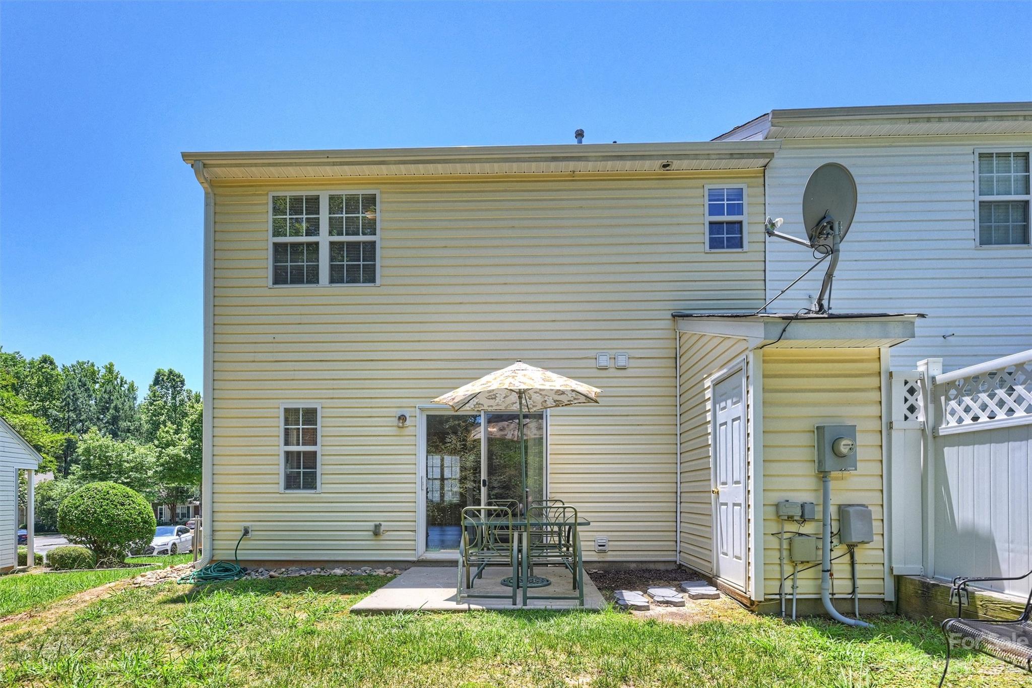 Holly Ridge - Residential
