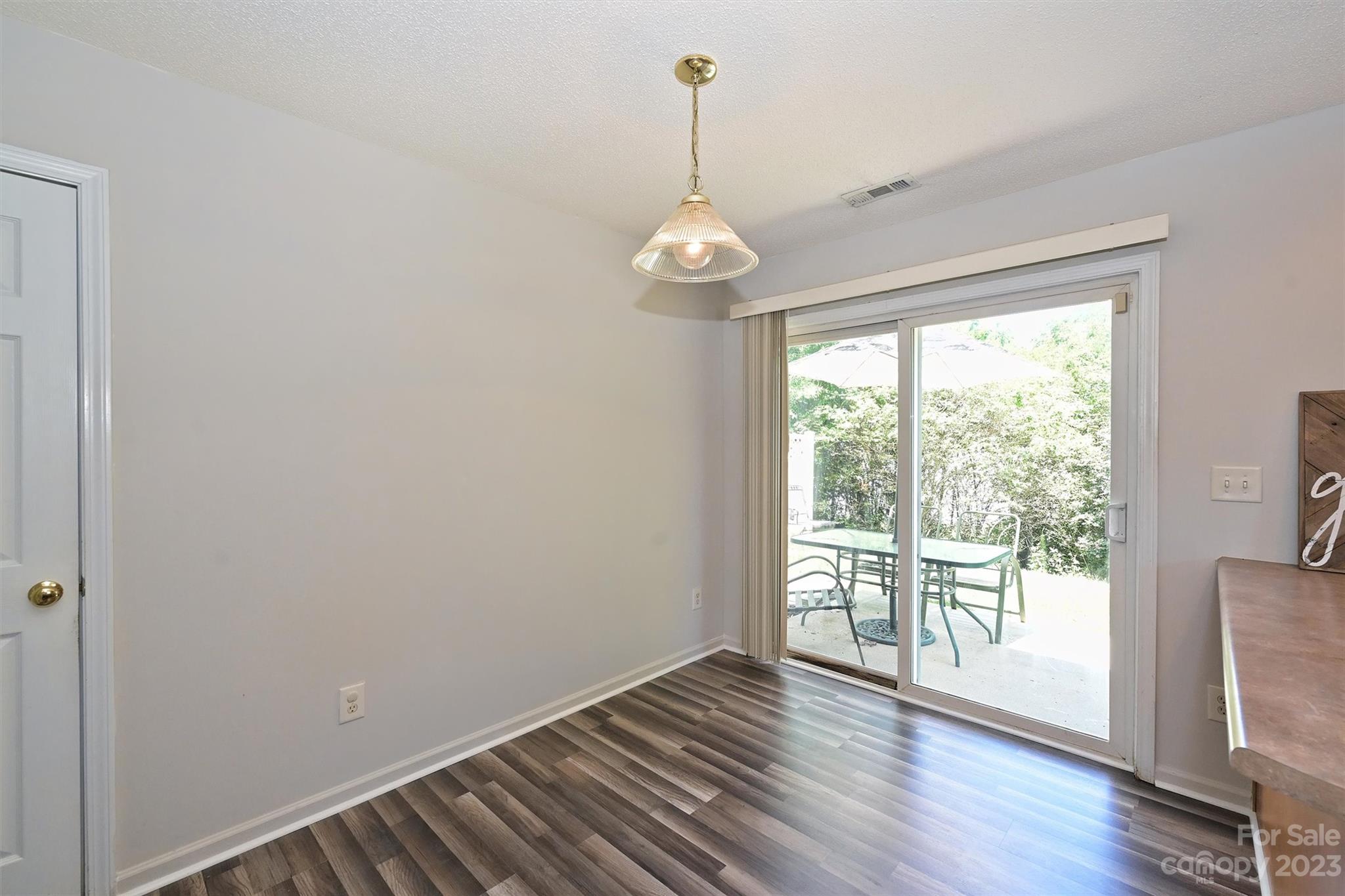 Holly Ridge - Residential