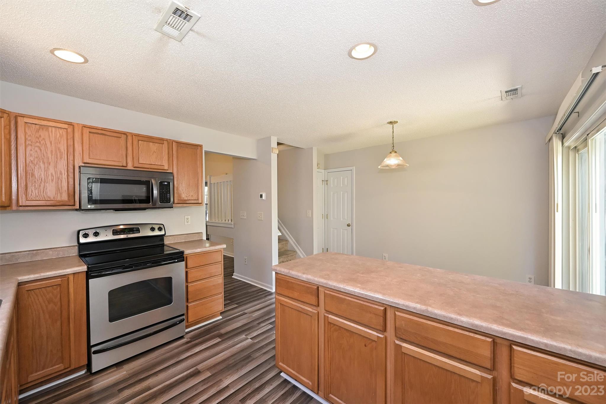 Holly Ridge - Residential