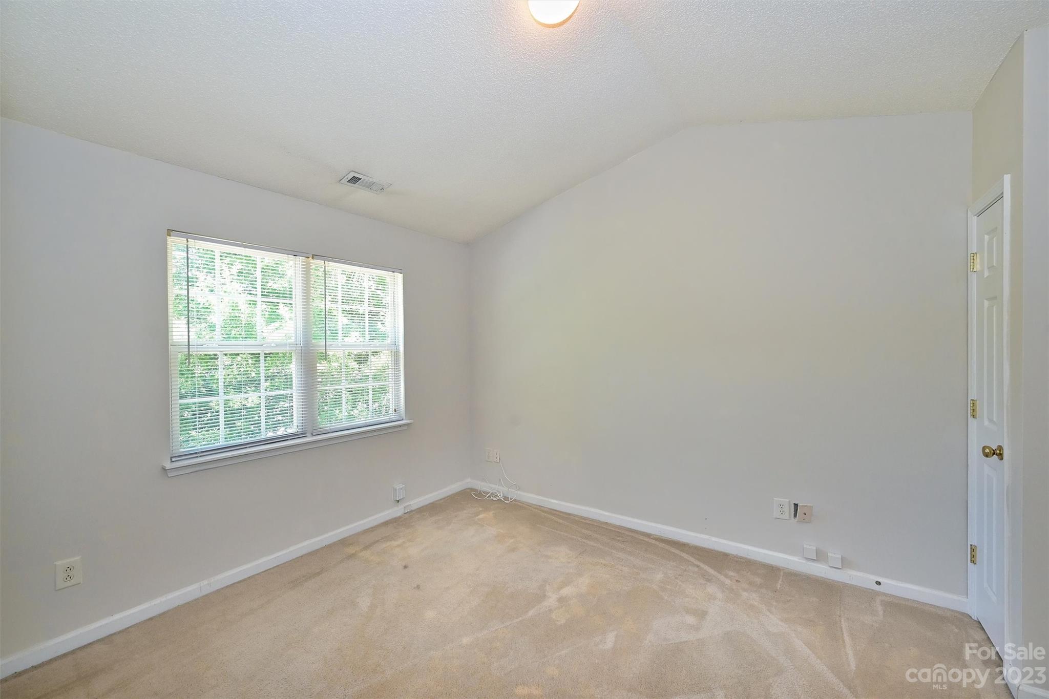 Holly Ridge - Residential