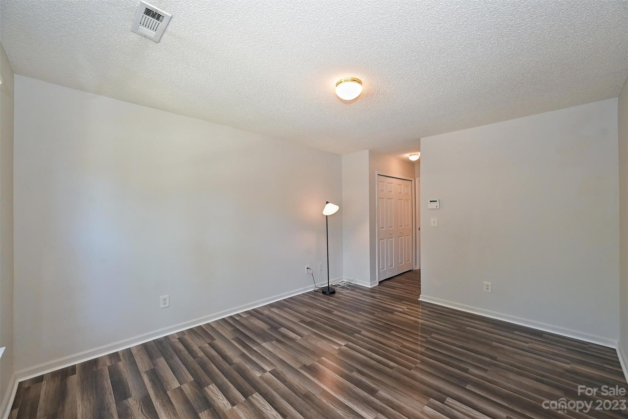 Holly Ridge - Residential