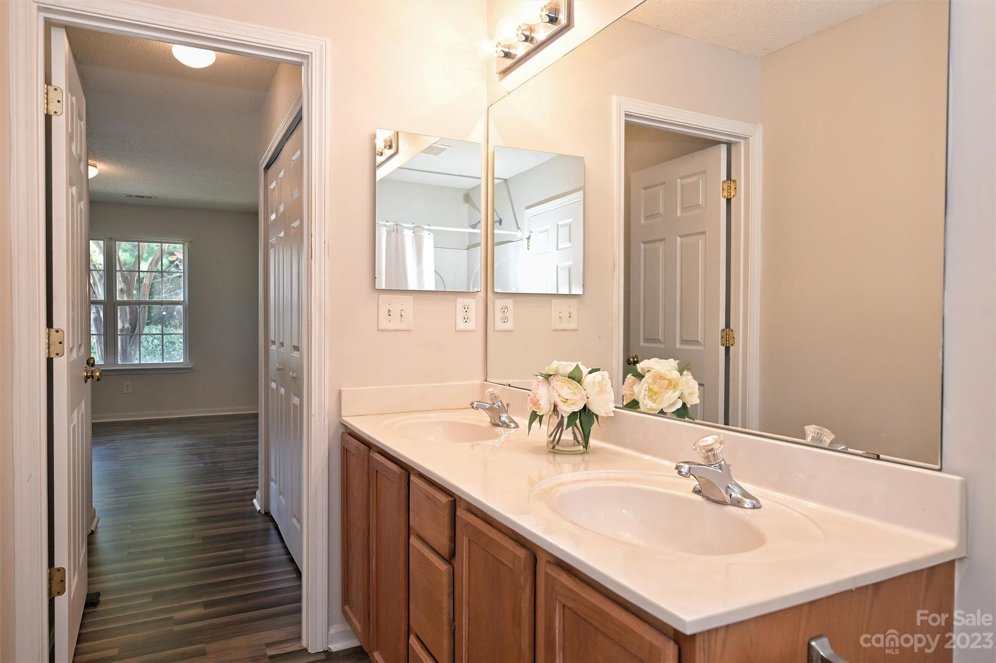 Holly Ridge - Residential