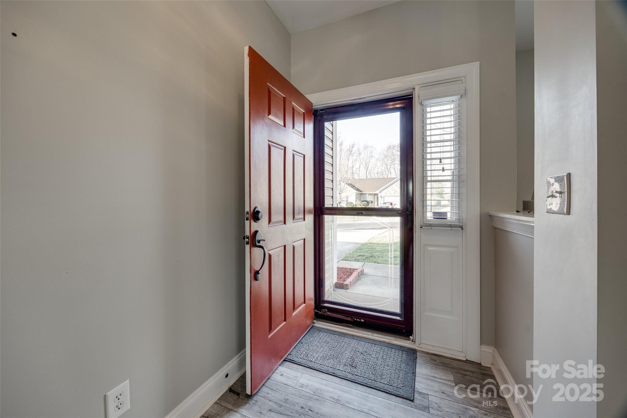 10071 Highland Creek Circle