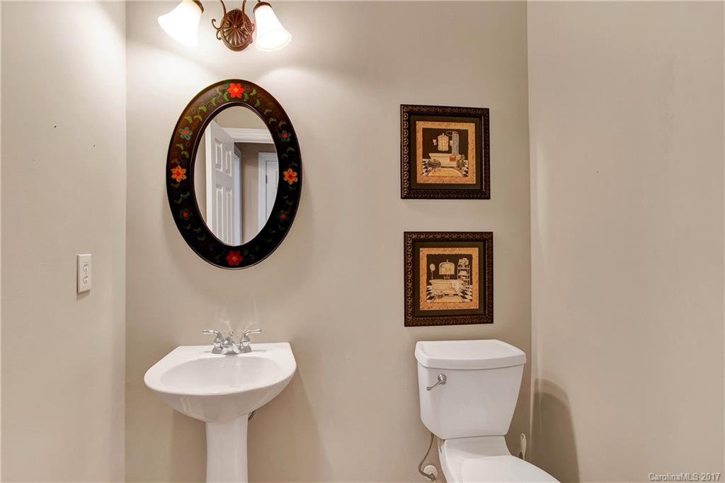 Lake Shore - Residential