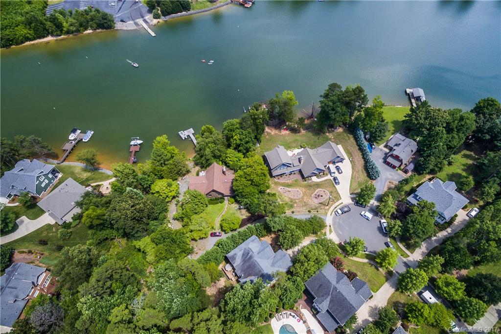 Lake Shore - Residential