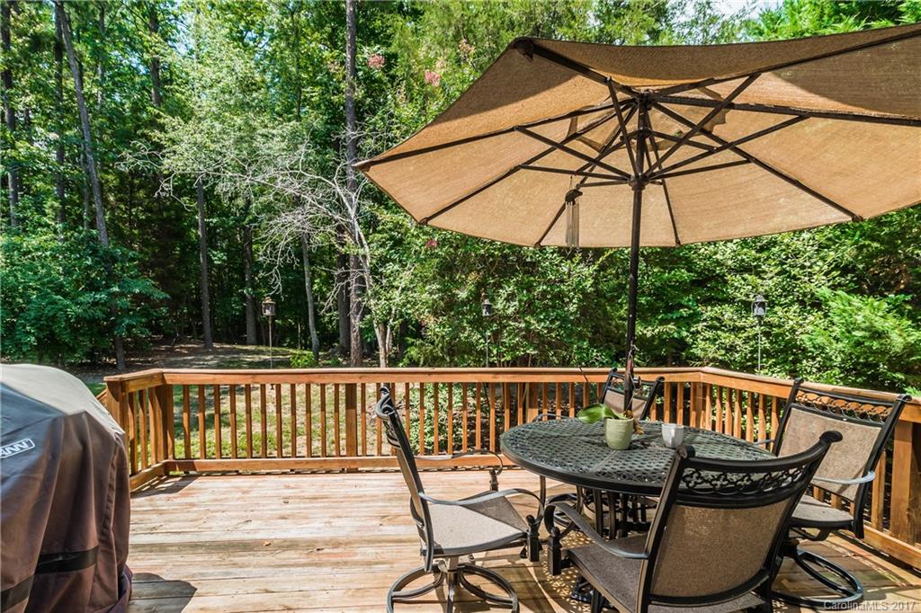 Lake Shore - Residential