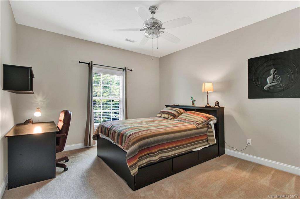 Lake Shore - Residential