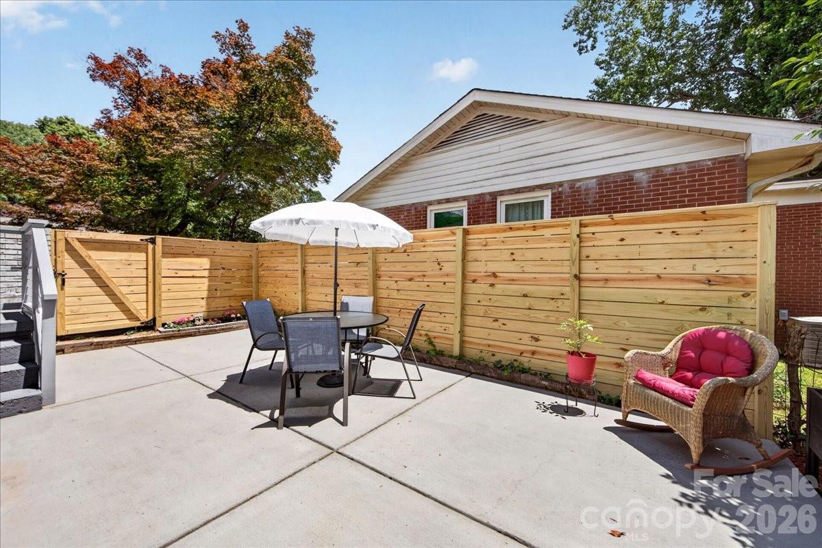 Plaza Acres - Residential