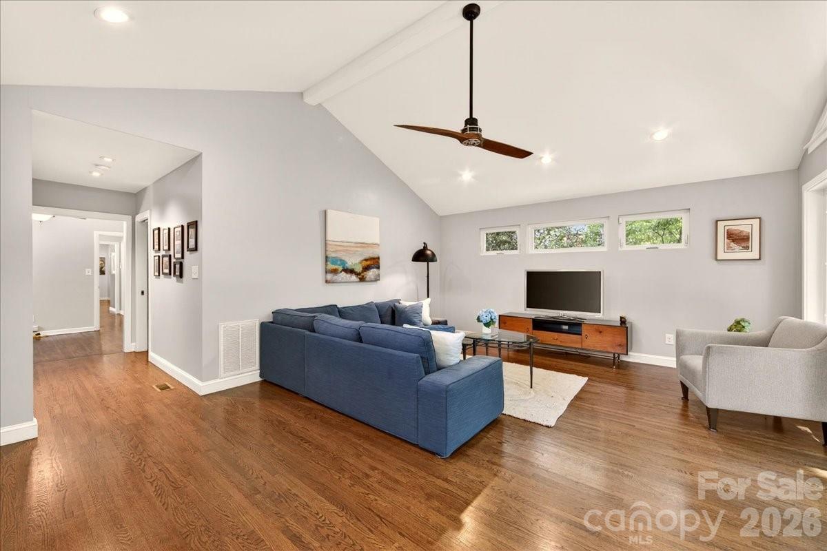 Plaza Acres - Residential