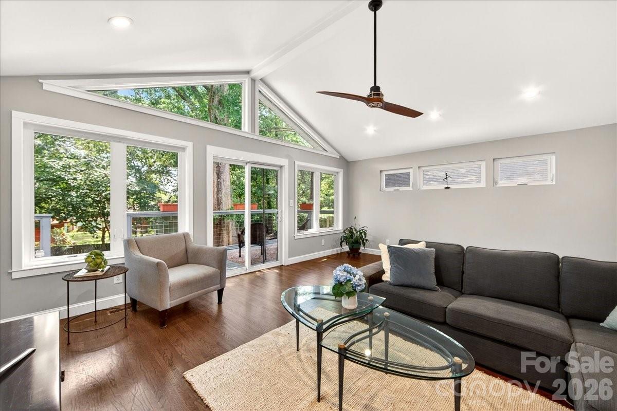 Plaza Acres - Residential