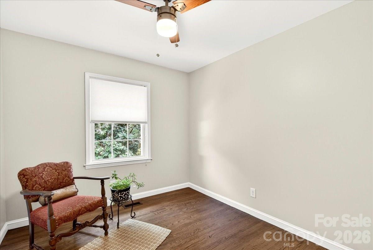 Plaza Acres - Residential