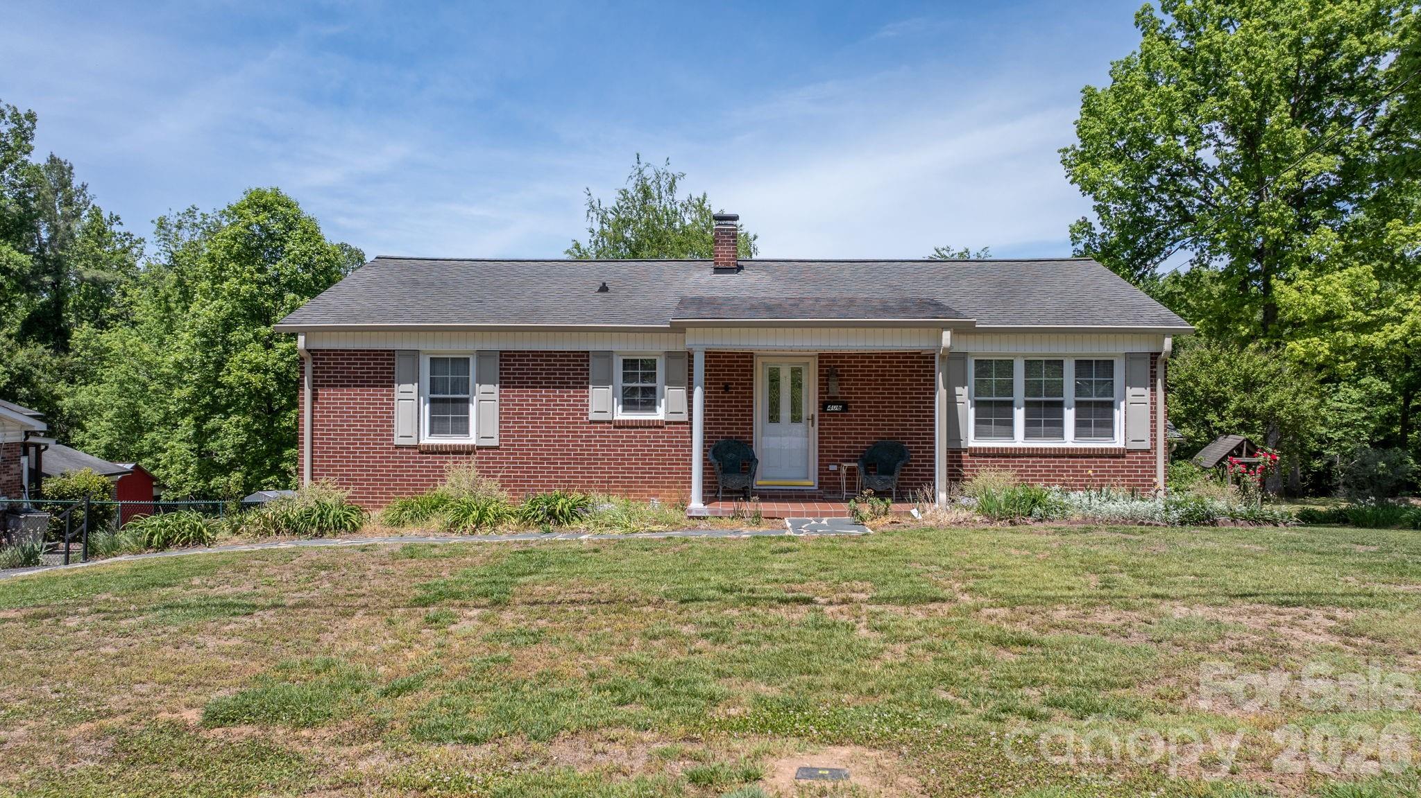 406 Swanson Drive SW