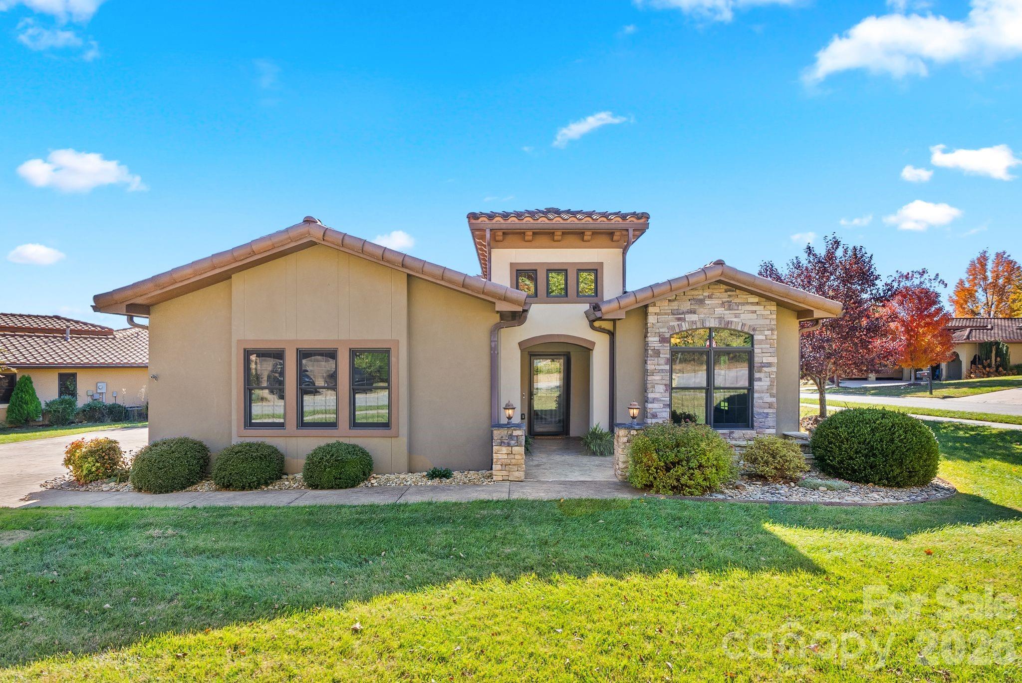 4 Pacifico Drive