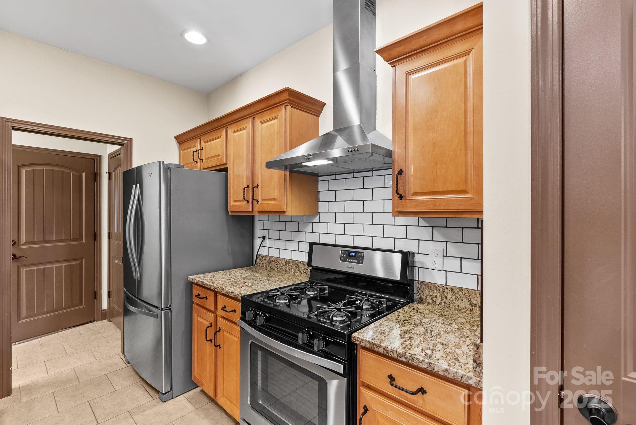 Bonito Ocaso in Crowell Farms - Residential