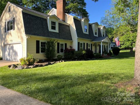 4905 Montibello Drive Charlotte NC 28226