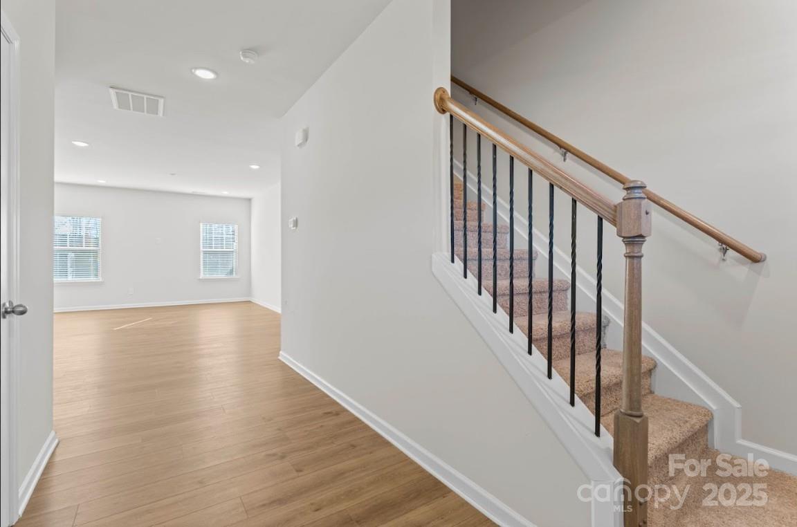 4135 Mt. Mitchell Avenue 502