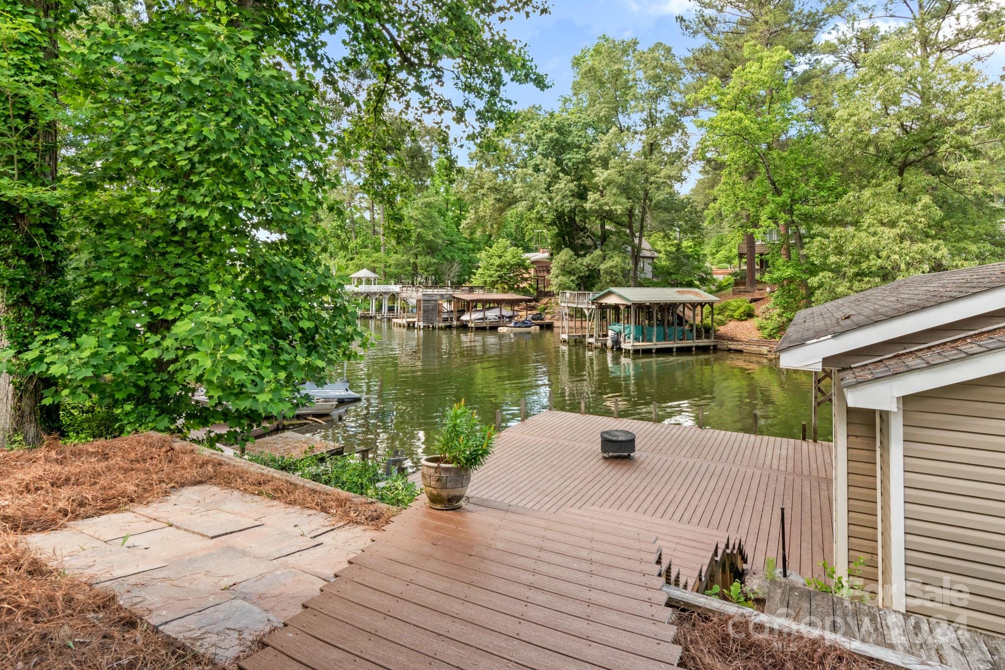 Fairway Shores - Residential