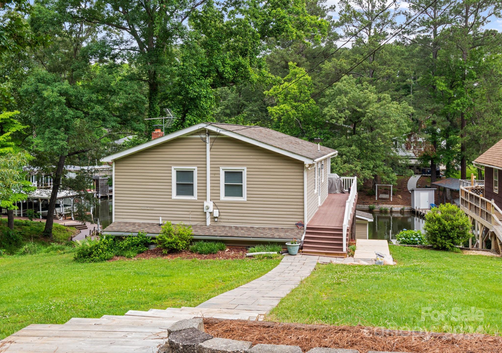 Fairway Shores - Residential