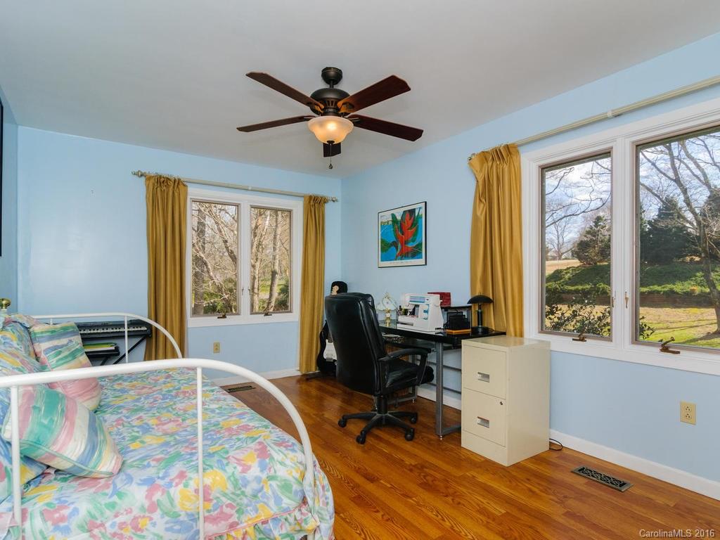 Holly Hills - Residential