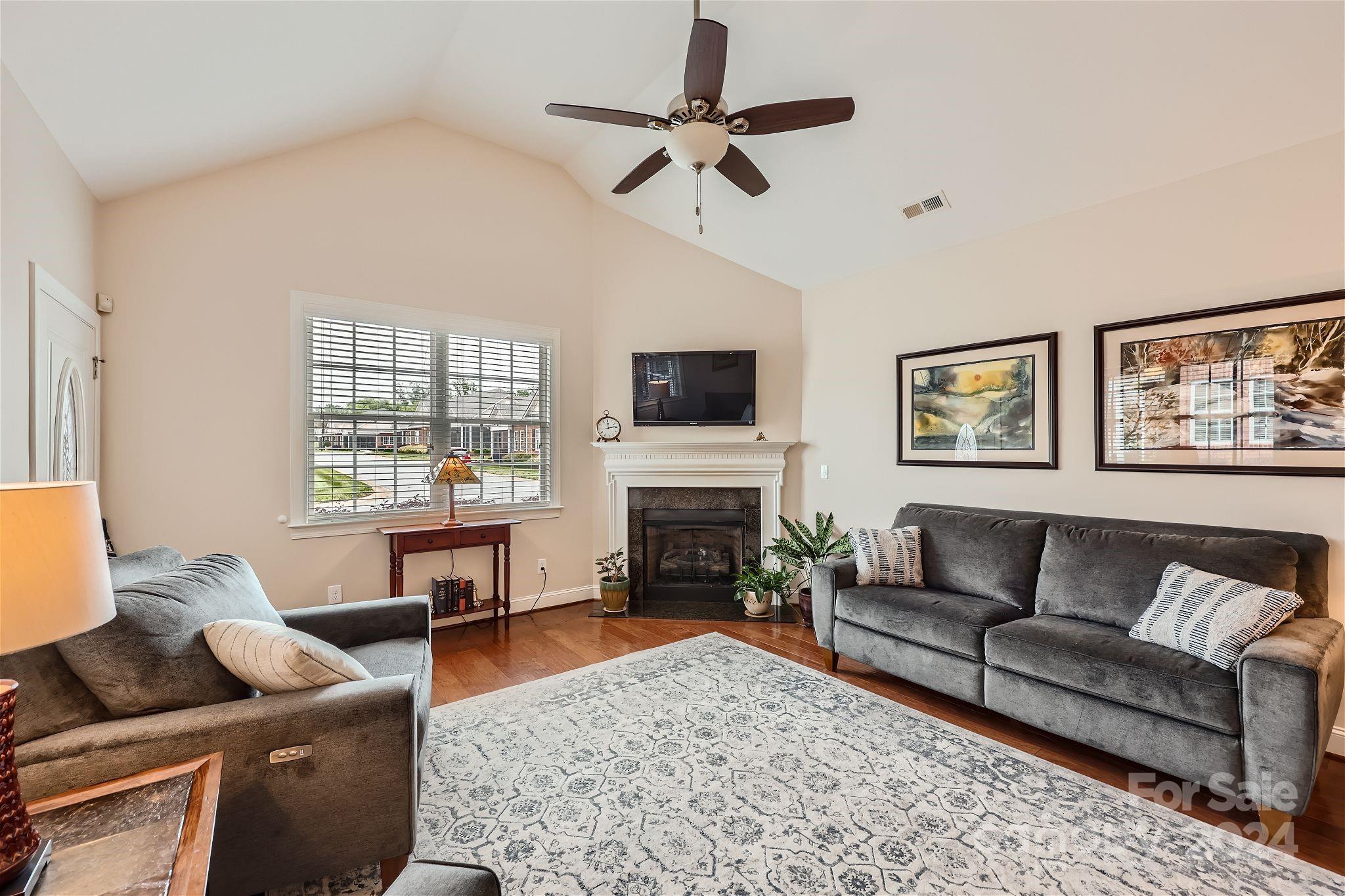 3 Cherry Way - Residential