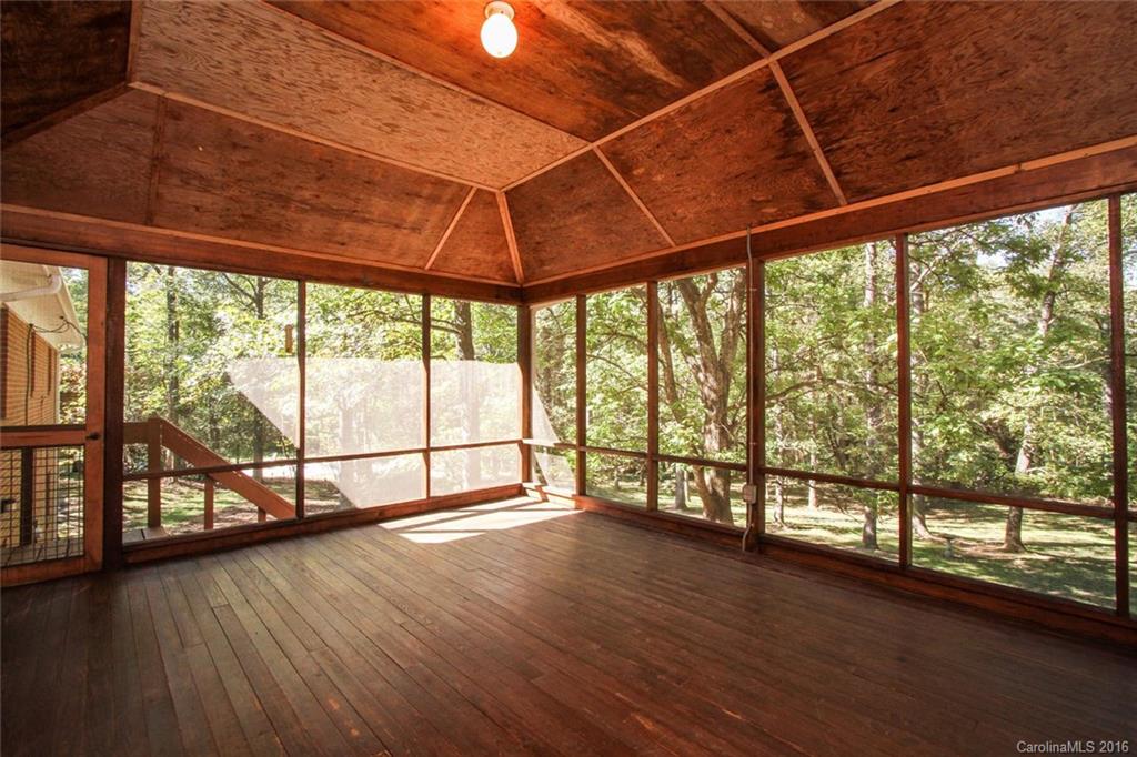 Marlwood Acres - Residential